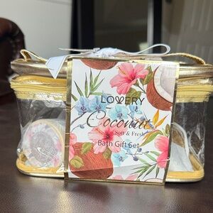 Lovery Coconut Bath Gift Set